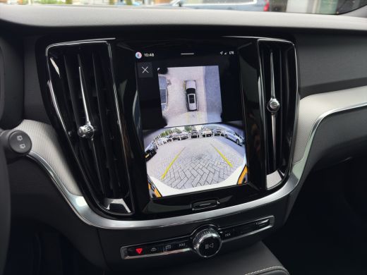 Volvo  V60 2.0 T8 Plug-in hybrid AWD Plus Dark | Harman Kardon | Stoel + Stuur Verwarming | Panoramadak | Tr... ActivLease financial lease