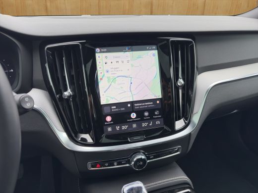 Volvo  V60 2.0 T8 Plug-in hybrid AWD Plus Dark | Harman Kardon | Stoel + Stuur Verwarming | Panoramadak | Tr... ActivLease financial lease