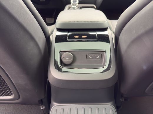 Volvo  V60 2.0 T8 Plug-in hybrid AWD Plus Dark | Harman Kardon | Stoel + Stuur Verwarming | Panoramadak | Tr... ActivLease financial lease