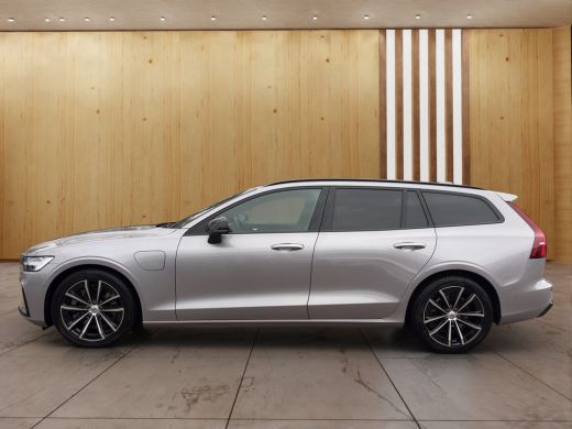 Volvo  V60 2.0 T8 Plug-in hybrid AWD Plus Dark | Harman Kardon | Stoel + Stuur Verwarming | Panoramadak | Tr... ActivLease financial lease
