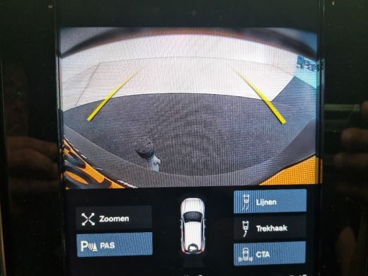Volvo  XC40 1.5 T4 Plug-in hybrid Plus Dark | Trekhaak | Harman Kardon | Elek. Stoel | ActivLease financial lease