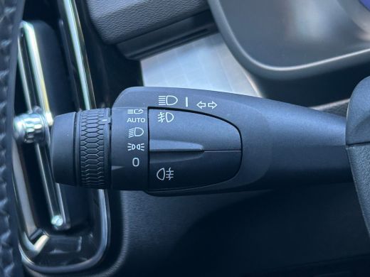 Volvo  XC40 2.0 B4 Plus Black Edition | Panoramadak | Harman/Kardon | Trekhaak | 360 Camera | ActivLease financial lease
