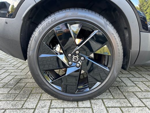 Volvo  XC40 2.0 B4 Plus Black Edition | Panoramadak | Harman/Kardon | Trekhaak | 360 Camera | ActivLease financial lease