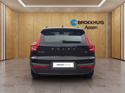 Volvo  XC40 2.0 B4 Plus Dark | Harman Kardon | Stoel + Stuur Verwarming | Trekhaak | Camera | BLIS | Keyless ... ActivLease financial lease