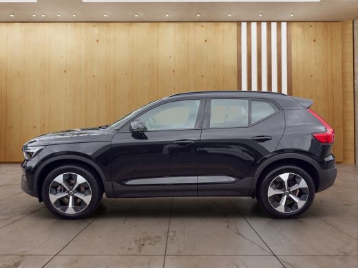 Volvo  XC40 2.0 B4 Plus Dark | Harman Kardon | Stoel + Stuur Verwarming | Trekhaak | Camera | BLIS | Keyless ... ActivLease financial lease
