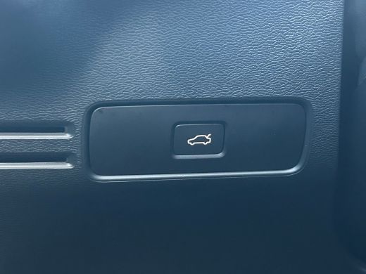 Volvo  XC40 2.0 B4 Plus Dark | Harman/Kardon | Google | Trekhaak | Camera | ActivLease financial lease