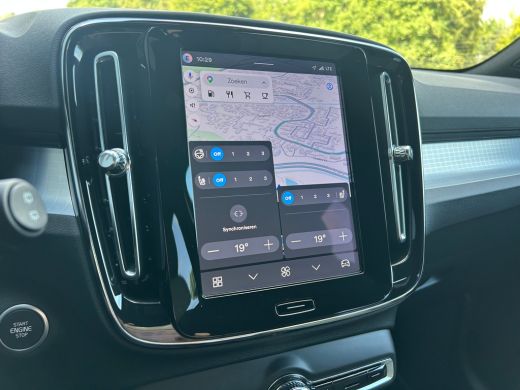 Volvo  XC40 2.0 B4 Plus Dark | Harman/Kardon | Google | Trekhaak | Camera | ActivLease financial lease