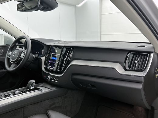 Volvo  XC60 2.0 T6 Plug-in LongRange / AWD Plus Bright / Trekhaak / Panoramadak / Pdc+Camera / NL.Auto / Stoe... ActivLease financial lease