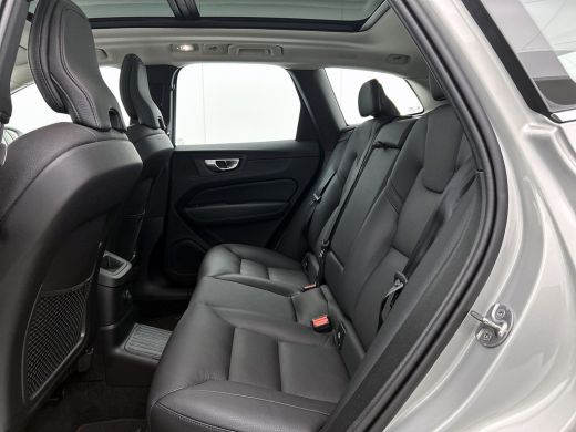 Volvo  XC60 2.0 T6 Plug-in LongRange / AWD Plus Bright / Trekhaak / Panoramadak / Pdc+Camera / NL.Auto / Stoe... ActivLease financial lease