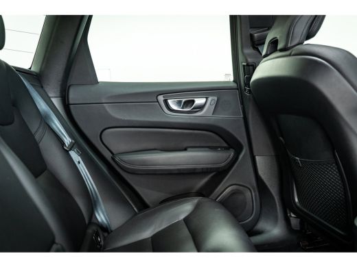 Volvo  XC60 T6 350PK Plus Dark | Panoramadak | Adap Cruise | Memory | Elec Stoelen ActivLease financial lease