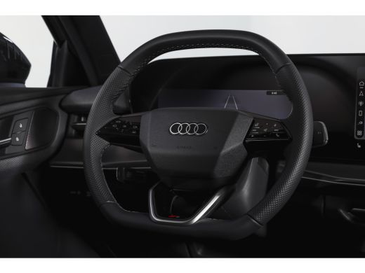 Audi Q3 1.5 e-hybrid 272 PK S edition | S/K-Panodak | Elek. Trekhaak | Tech Pack Plus | Adapt. Cruise | S... ActivLease financial lease