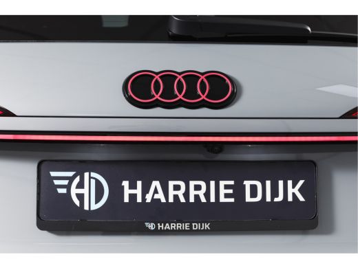 Audi Q3 1.5 e-hybrid 272 PK S edition | S/K-Panodak | Elek. Trekhaak | Tech Pack Plus | Adapt. Cruise | S... ActivLease financial lease