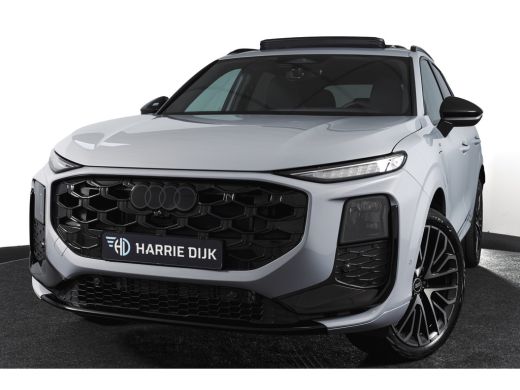 Audi Q3 1.5 e-hybrid 272 PK S edition | S/K-Panodak | Elek. Trekhaak | Tech Pack Plus | Adapt. Cruise | S... ActivLease financial lease