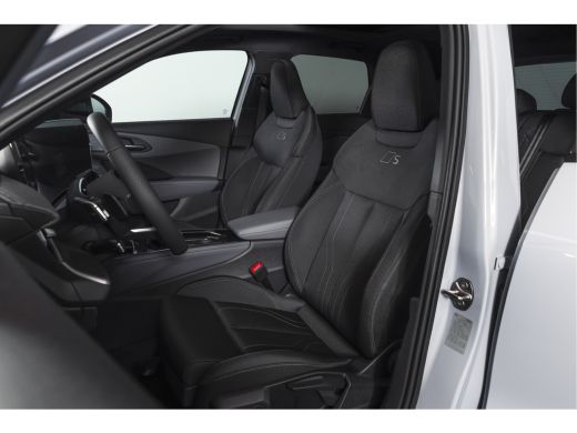 Audi Q3 1.5 e-hybrid 272 PK S edition | S/K-Panodak | Elek. Trekhaak | Tech Pack Plus | Adapt. Cruise | S... ActivLease financial lease
