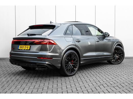 Audi Q8 60 TFSI e quattro Pro Line S Competition 490 PK | Vierwielbesturing | Panoramadak | B&O | Super S... ActivLease financial lease