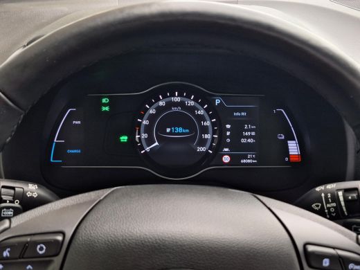 Hyundai Kona EV Limited 64 kWh | Apple Carplay/Android Auto | Stoel/stuurverwarming | Stoelverkoeling | Krell ... ActivLease financial lease