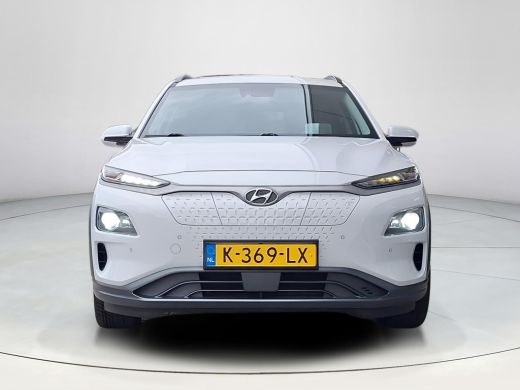 Hyundai Kona EV Limited 64 kWh | Apple Carplay/Android Auto | Stoel/stuurverwarming | Stoelverkoeling | Krell ... ActivLease financial lease