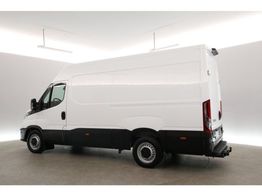 Iveco Daily 35S16V 2.3 352 L2H2 157pk | 3500KG Trekgew. | Trekhaak | Clima | 3 Zits | Parkeersens. ActivLease financial lease
