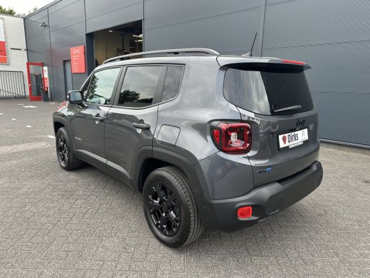 Jeep Renegade 4xe 240PK Plug-in Hybrid The North Star (Elektrisch Schuifdak - Navigatie - Adaptieve Cruise Cont... ActivLease financial lease
