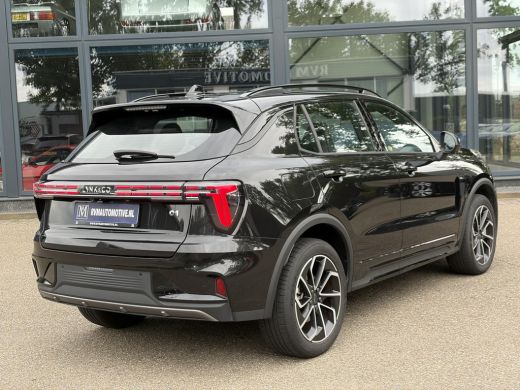 Lynk & Co 01 1.5 Core | NIEUW MODEL! | FABRIEKSGARANTIE T/M 2030! | CAMERA| STOELVERWARMING| APPLE CARPLAY| AD... ActivLease financial lease