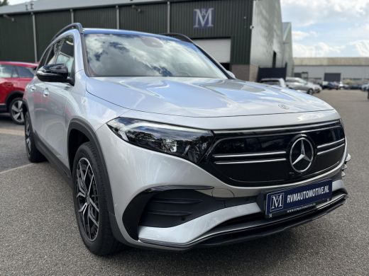 Mercedes-Benz EQB 300 4MATIC AMG Line 7p. 67 kWh VAN: 44.900,- VOOR: 41.440,- UW HERFSTVOORDEEL: 3.460,-  | SOH 98%... ActivLease financial lease