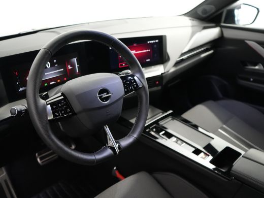 Opel Astra Sports Tourer 1.2 Turbo GS TREKHAAK | 4 SEASON | | Apple Carplay/Android Auto|telefoonintegratie ... ActivLease financial lease