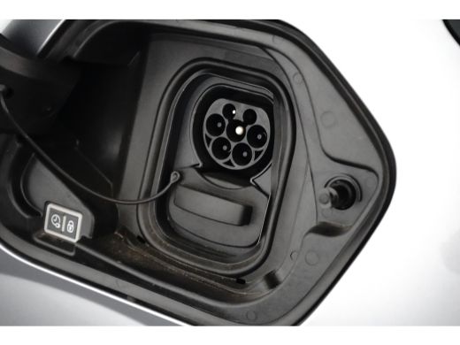 Peugeot e-208 EV Active 50 kWh LED | Parkeersensoren Achter | Carplay (Draadloos) | Climate Control | Cruise Co... ActivLease financial lease