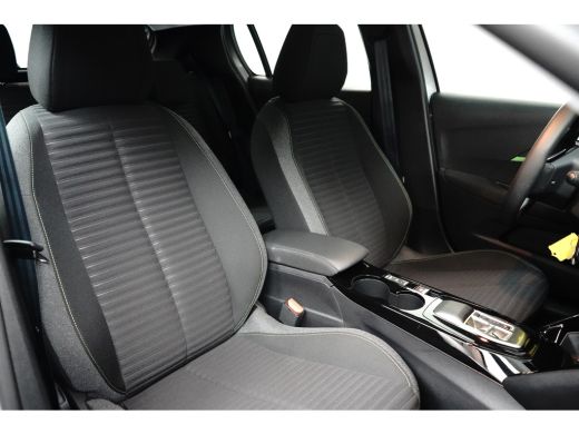 Peugeot e-208 EV Active 50 kWh LED | Parkeersensoren Achter | Carplay (Draadloos) | Climate Control | Cruise Co... ActivLease financial lease