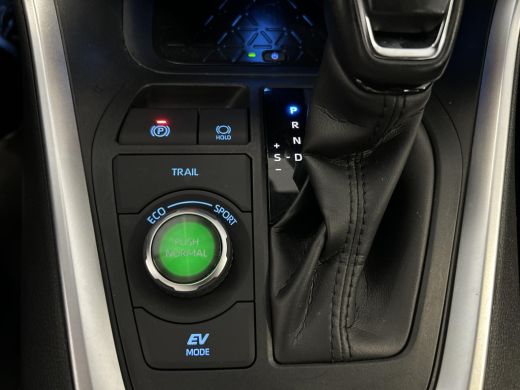 Toyota RAV4 2.5 Hybrid AWD Black Edition ActivLease financial lease