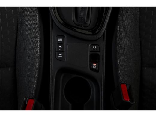 Toyota Yaris Cross 1.5 Hybrid 115 Dynamic | Dig.Cockpit | Adapt.Cruise | Stoel-+stuurverwarming | Camera | PDC | NAV... ActivLease financial lease