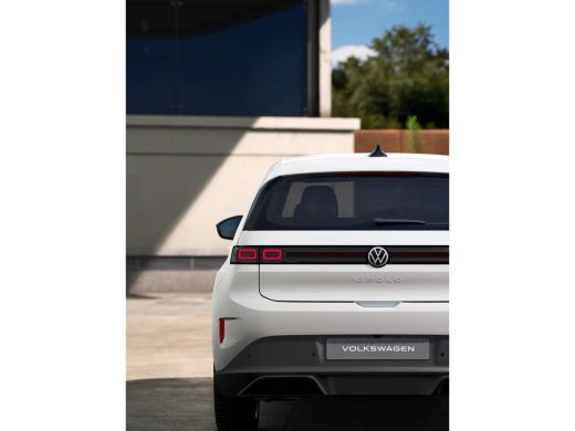 Volkswagen ID. Polo Life First Edition | Airconditioning automatisch, 2-zone (Climatronic) | Automatische afstandsreg... ActivLease financial lease