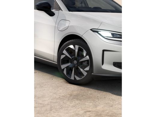 Volkswagen ID. Polo Life First Edition | Airconditioning automatisch, 2-zone (Climatronic) | Automatische afstandsreg... ActivLease financial lease