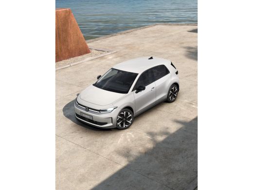 Volkswagen ID. Polo Life First Edition | Airconditioning automatisch, 2-zone (Climatronic) | Automatische afstandsreg... ActivLease financial lease