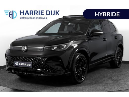 Volkswagen Tiguan 1.5 eHybrid 272PK R-Line Edition | Black Style | 15 inch Navi | Elek. Trekhaak | IQ Light | S/K-P... ActivLease financial lease