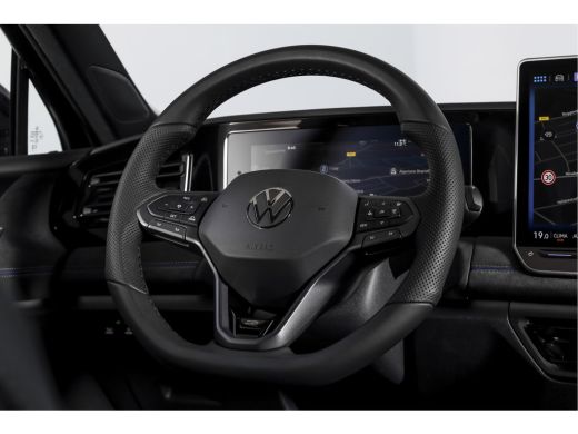 Volkswagen Tiguan 1.5 eHybrid 272PK R-Line Edition | Black Style | 15 inch Navi | Elek. Trekhaak | IQ Light | S/K-P... ActivLease financial lease
