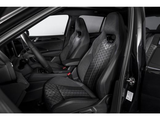 Volkswagen Tiguan 1.5 eHybrid 272PK R-Line Edition | Black Style | 15 inch Navi | Elek. Trekhaak | IQ Light | S/K-P... ActivLease financial lease