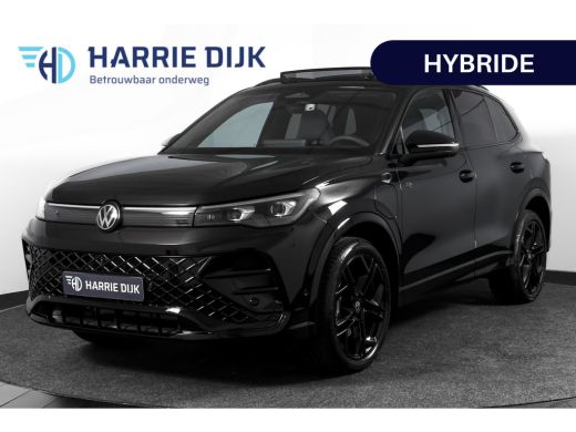 Volkswagen Tiguan 1.5 eHybrid 272PK R-Line Edition | Black Style | 15 inch Navi | Elek. Trekhaak | IQ Light | S/K-P... ActivLease financial lease