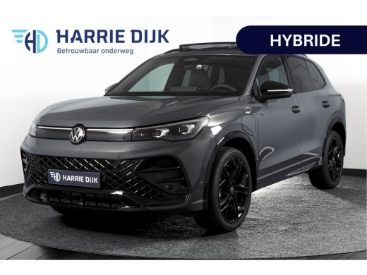 Volkswagen Tiguan 1.5 eHybrid 272PK R-Line Edition | Black Style | 15 inch Navi | Elek. Trekhaak | IQ Light | S/K-P... ActivLease financial lease