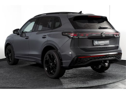 Volkswagen Tiguan 1.5 eHybrid 272PK R-Line Edition | Black Style | 15 inch Navi | Elek. Trekhaak | IQ Light | S/K-P... ActivLease financial lease