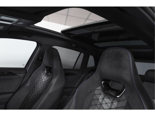 Volkswagen Tiguan 1.5 eHybrid 272PK R-Line Edition | Black Style | 15 inch Navi | Elek. Trekhaak | IQ Light | S/K-P... ActivLease financial lease