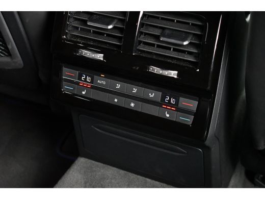 Volkswagen Touareg 3.0 TSi eHybrid 4M R Trekh DynAudio Stoel-koel Massage HUD 360 ActivLease financial lease