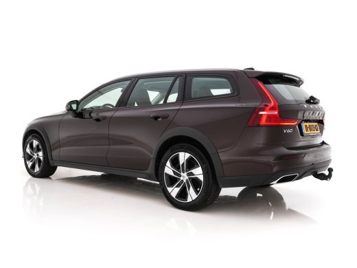 Volvo  V60 Cross Country 2.0 D4 AWD Pro Aut. *LEATHER | FULL-LED | HARMAN/KARDON-AUDIO | NAVI-FULLMAP | MEMO... ActivLease financial lease