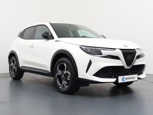 Alfa Romeo Junior Ibrida 1.2 Sport Speciale | Achterlichten LED | Achteruitrijcamera met 180&deg; Area view | Adaptive ... ActivLease financial lease