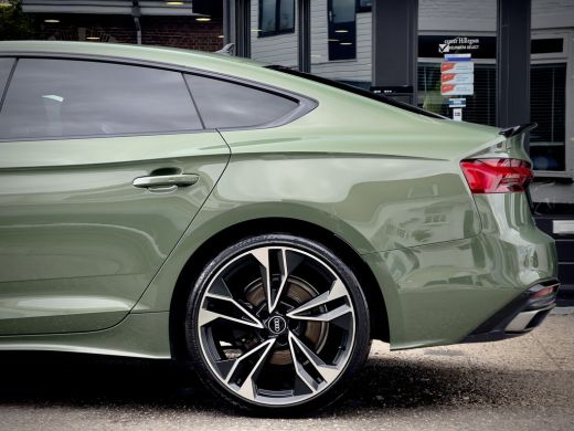 Audi A5 Sportback 35 TFSI AUT7 3X S-LINE EDITION NAVI DIGI-DASH APPLE-CARPLAY LED LMV-20INCHE  PDC ActivLease financial lease
