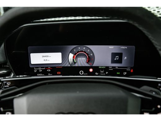 Audi Q3 1.5 e-hybrid S edition | Panoramadak | 360 Camera | Tech Pro | | Cruise control adaptief met Stop... ActivLease financial lease