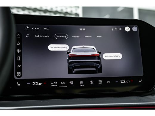 Audi Q3 1.5 e-hybrid S edition | Panoramadak | 360 Camera | Tech Pro | | Cruise control adaptief met Stop... ActivLease financial lease