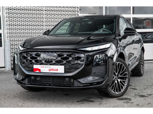 Audi Q3 1.5 e-hybrid S edition | Panoramadak | 360 Camera | Tech Pro | | Cruise control adaptief met Stop... ActivLease financial lease