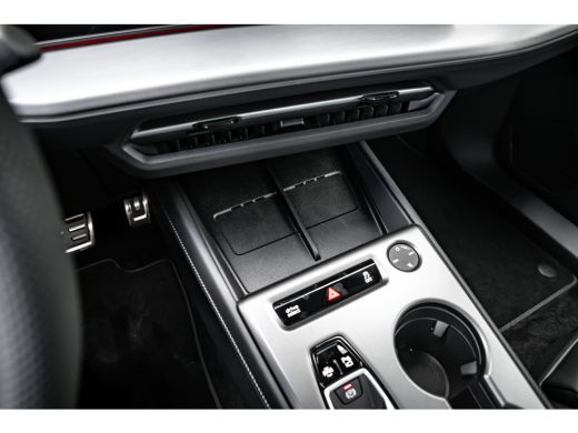 Audi Q4 Sportback e-tron S edition quattro performance 82 kWh | Panoramadak | HUD | Memory | Sonos | 360 Camera | | Apple ... ActivLease financial lease