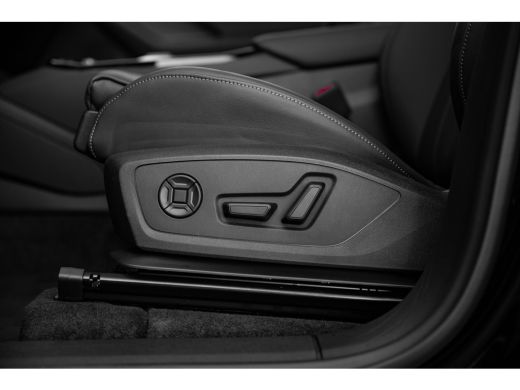 Audi Q6 e-tron S edition | Adaptive air suspension | Adaptive cruise control | Audi sound system ActivLease financial lease