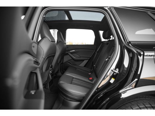 Audi Q6 e-tron S edition | Adaptive air suspension | Adaptive cruise control | Audi sound system ActivLease financial lease